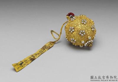 图片[2]-Gold overlay button inlaid with seed pearls, Qing dynasty, 18th-19th c., work of the Muslim regions-China Archive